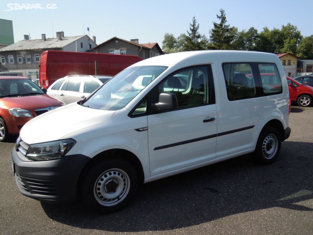 VW Caddy 2.0TDi 102koní r.v.8/2015 -