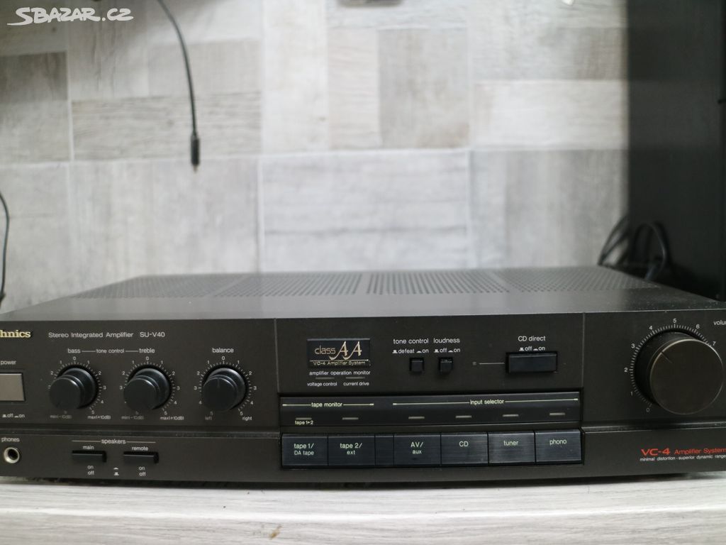 Zesilovač Technics SU-V40