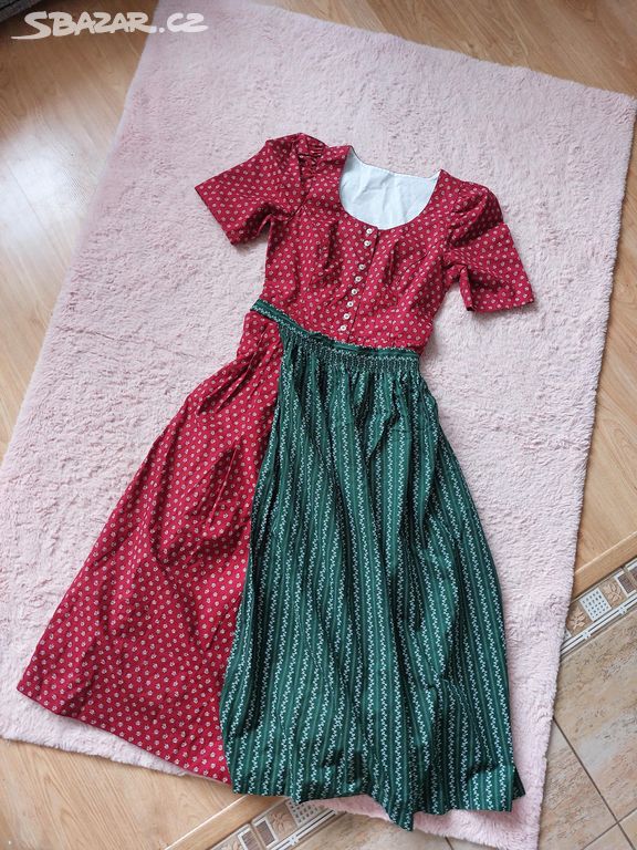 Dirndl / bavorské šaty vel.44