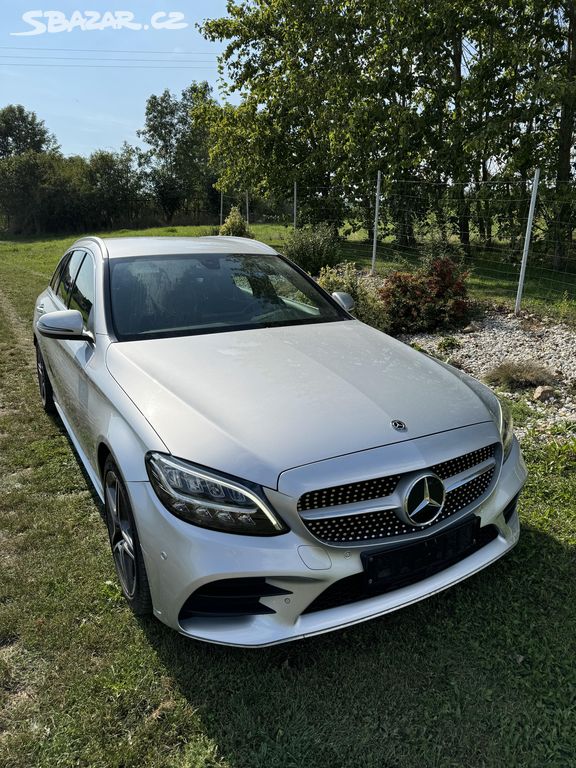 Mercedes-Benz C220d 143kw, AMG,1.majitel,9G