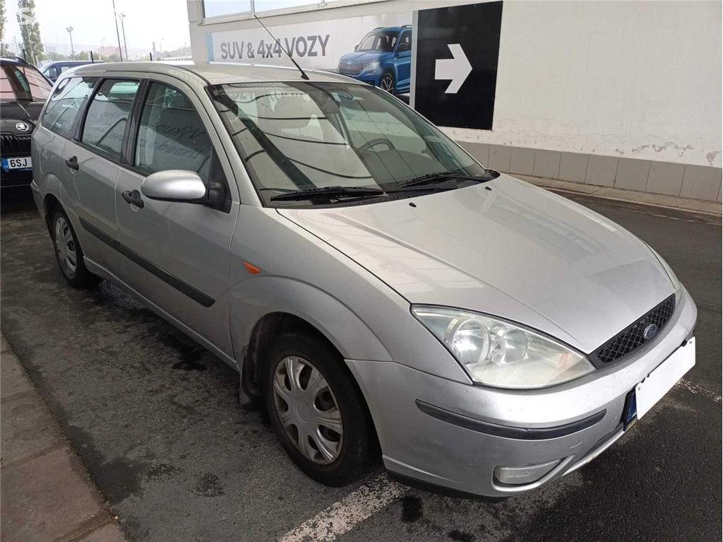 Ford Focus, 1.4 16V, Klima, plně pojízdný