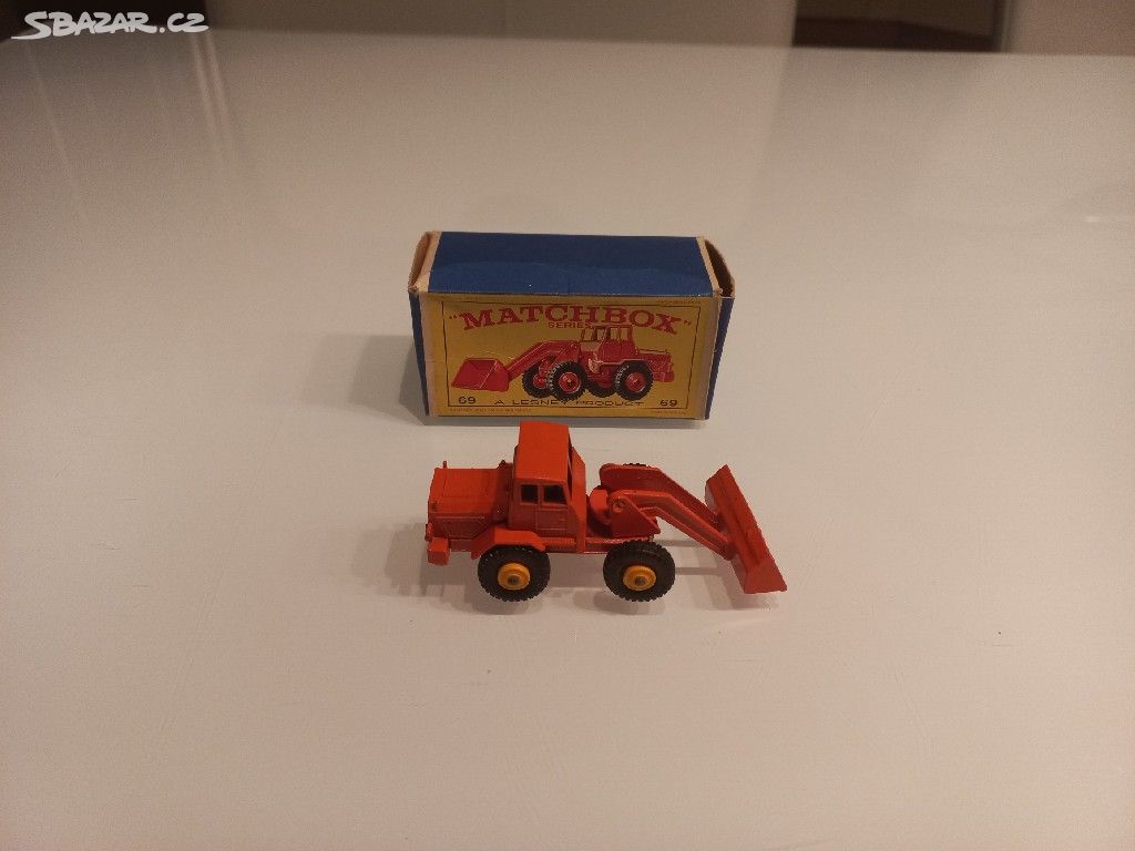 Matchbox rw no.69 Hatra Tractor Shovel