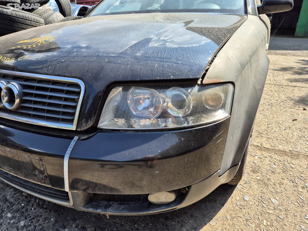 SVĚTLA AUDI A4 AVANT