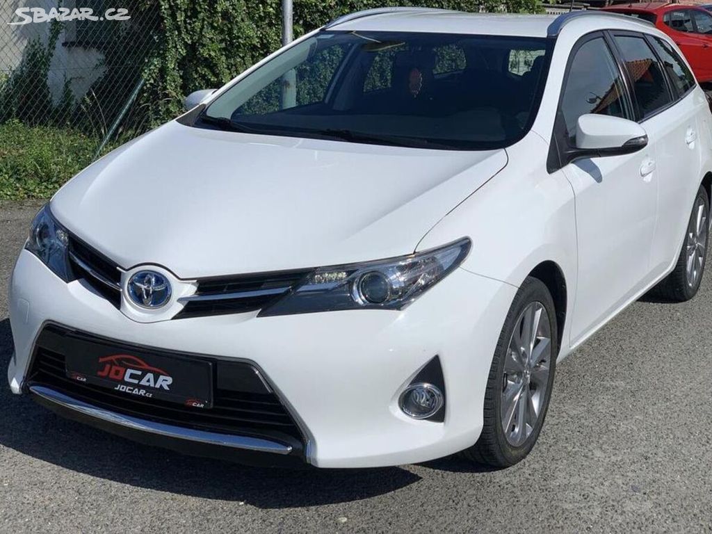 Toyota Auris 1.8i HYBRID AUTOMAT KAMERA