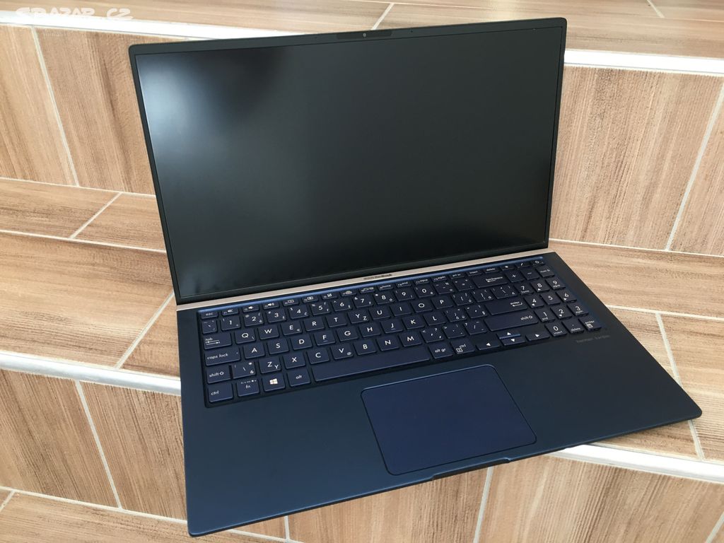 ASUS Zenbook 15