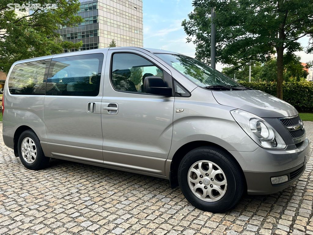 Hyundai H 1, 2.5CRD 100KW 8MÍST 1.MAJ TAŽNÉ