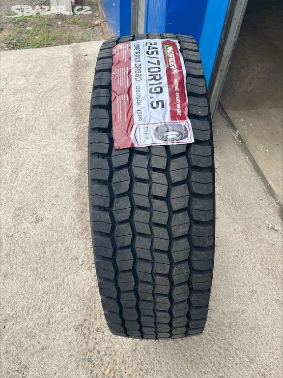 245/70 R19,5 Záběrové Landspider 245-70 R19,5