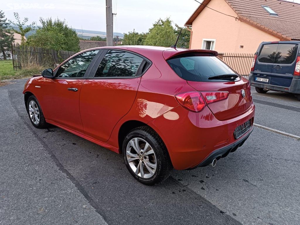 Alfa Romeo Giulietta Super 2017 97tkm 2,0JTD-110kW