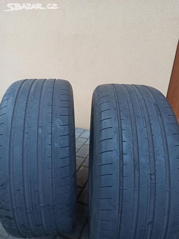 Letní pneu Goodyear 18"