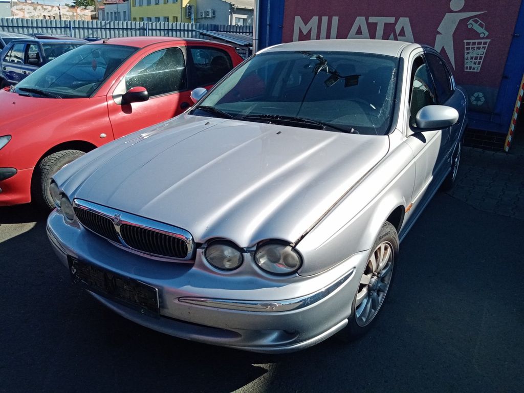 JAGUAR X-TYPE 2.5 V6 na náhradní díly