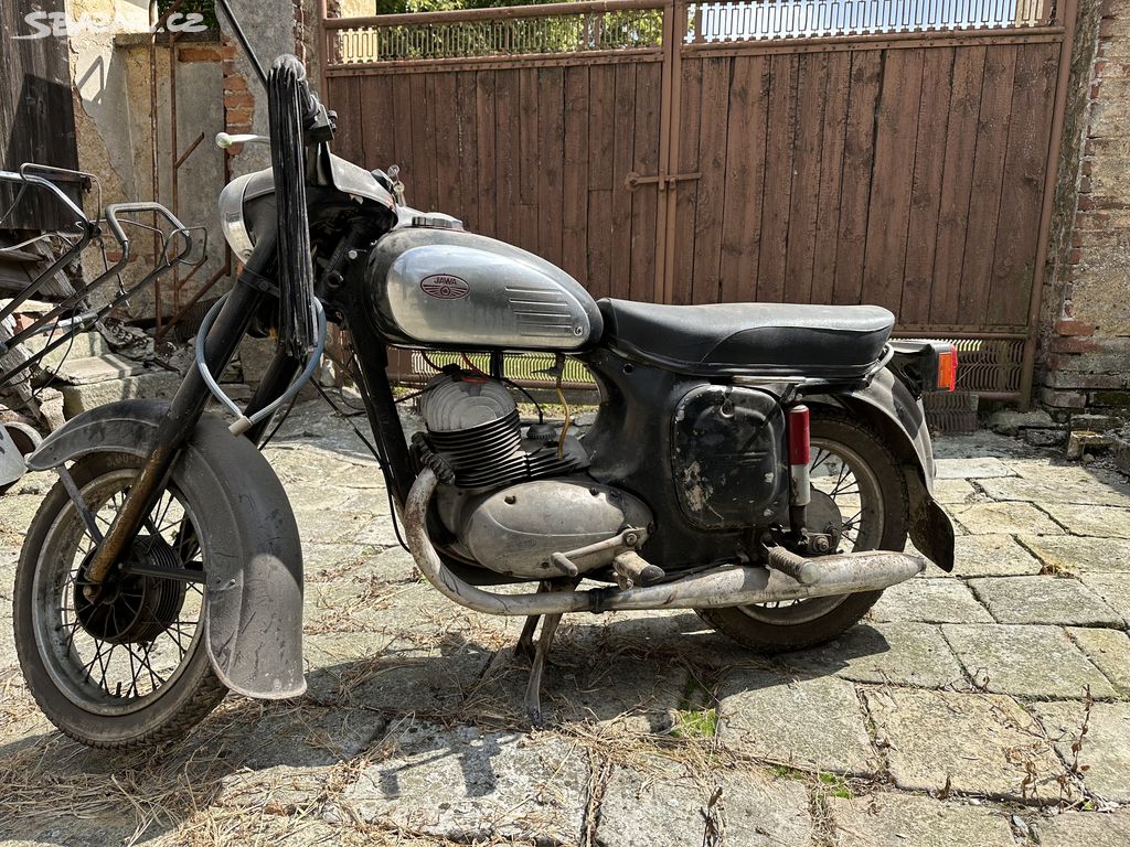 Motocykl Motor Jawa-CZ 350 typ 354