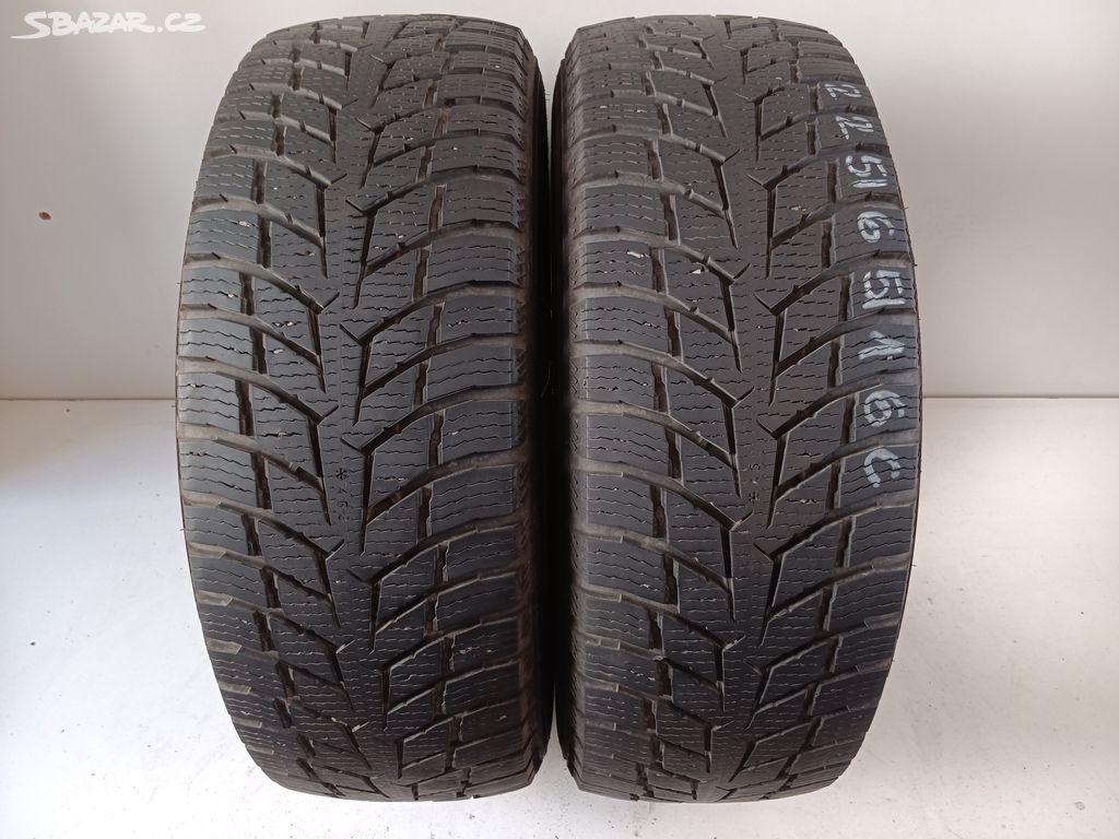 Zimní pneu 225/65/16C Nokian+Tourador