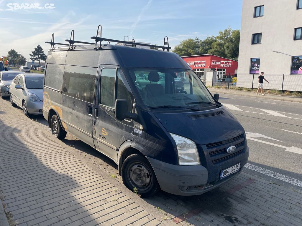 Prodám Ford Transit 300M, 6 míst r.v. 2010