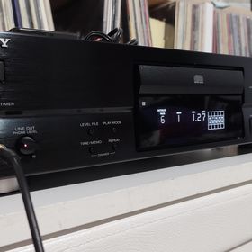 Obrázek k inzerátu: SONY CDP-X202ES Stereo CD Player +DO/Příslušenství