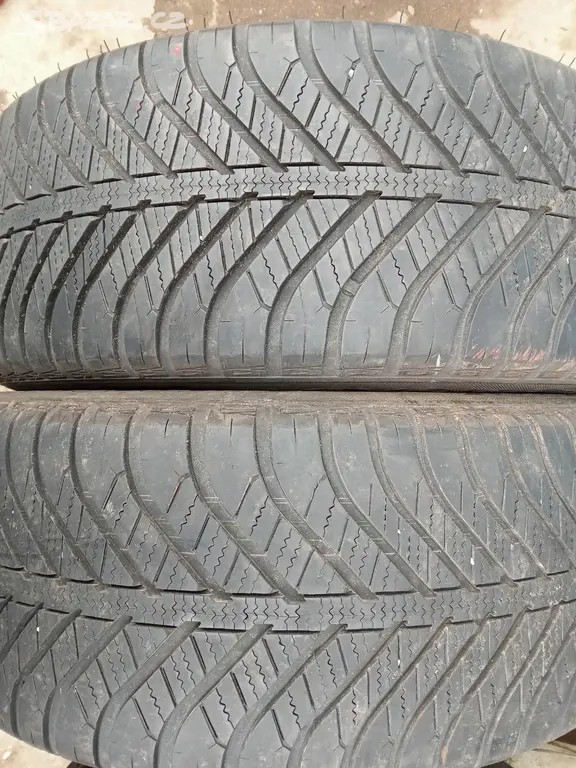 Náhled: Použité pneu 4+4 kusy 225/50/17 98H Good/Year