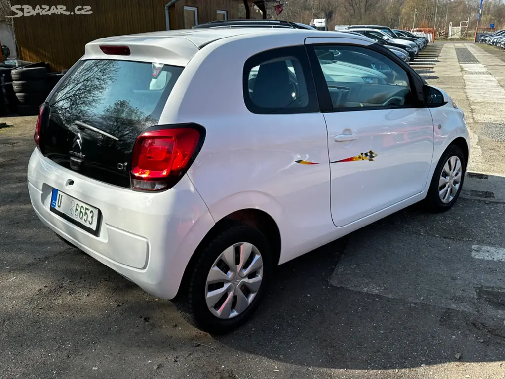 Citroen C1 1.0i, r.2016, servisní kniha, klima,stk - fotka 4