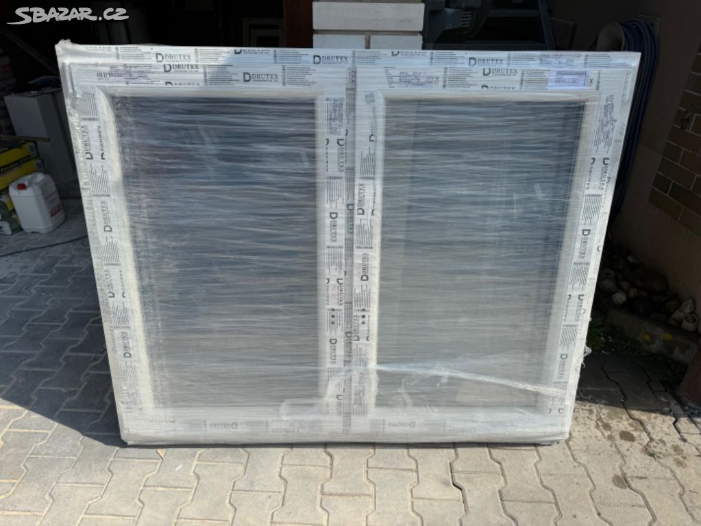 Nové 2-křídlé plastové okno DRUTEX 1500x1200