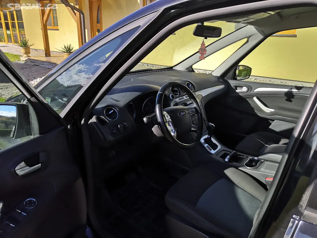 Ford Galaxy, 2.0TDCI 120 KW 2014 7 MÍST - fotka 5