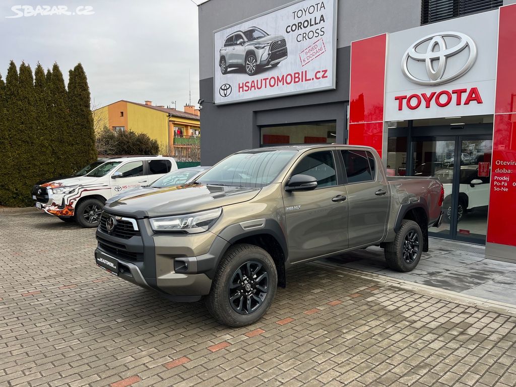 Toyota Hilux, 2,8D 6AT Invincible 204PS 4x4