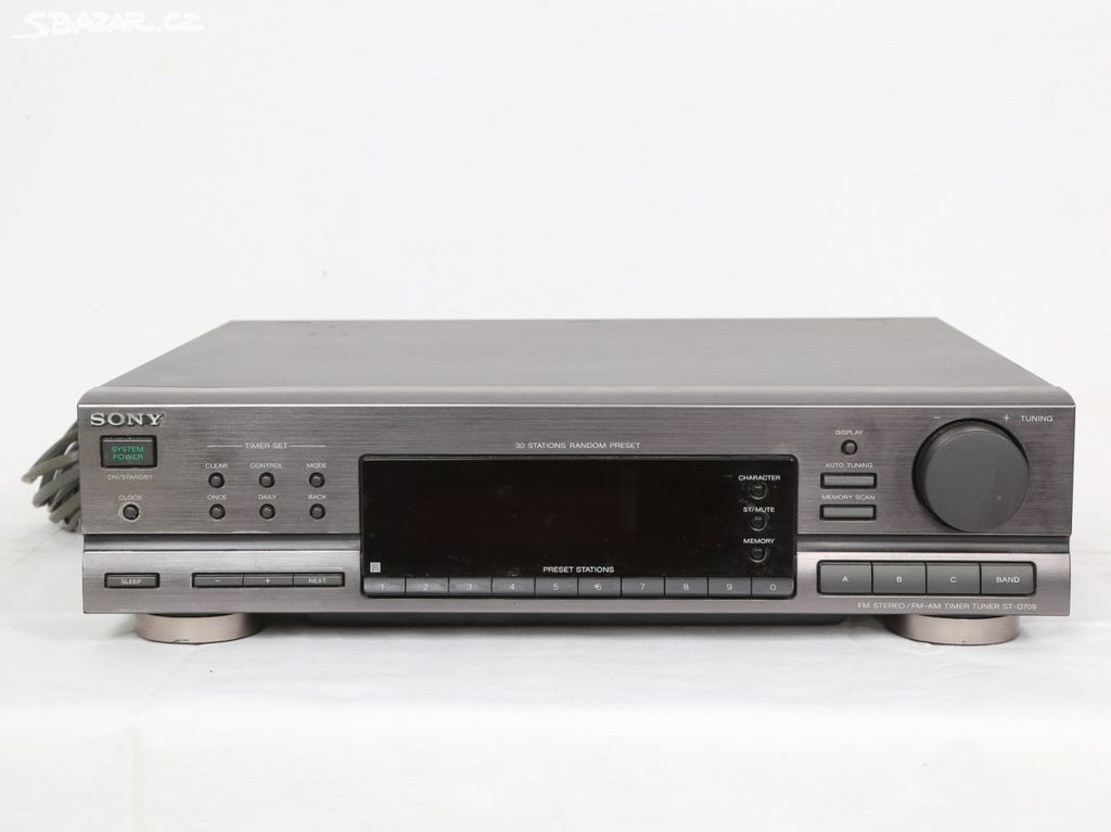 (11) Sony ST-D709 tuner