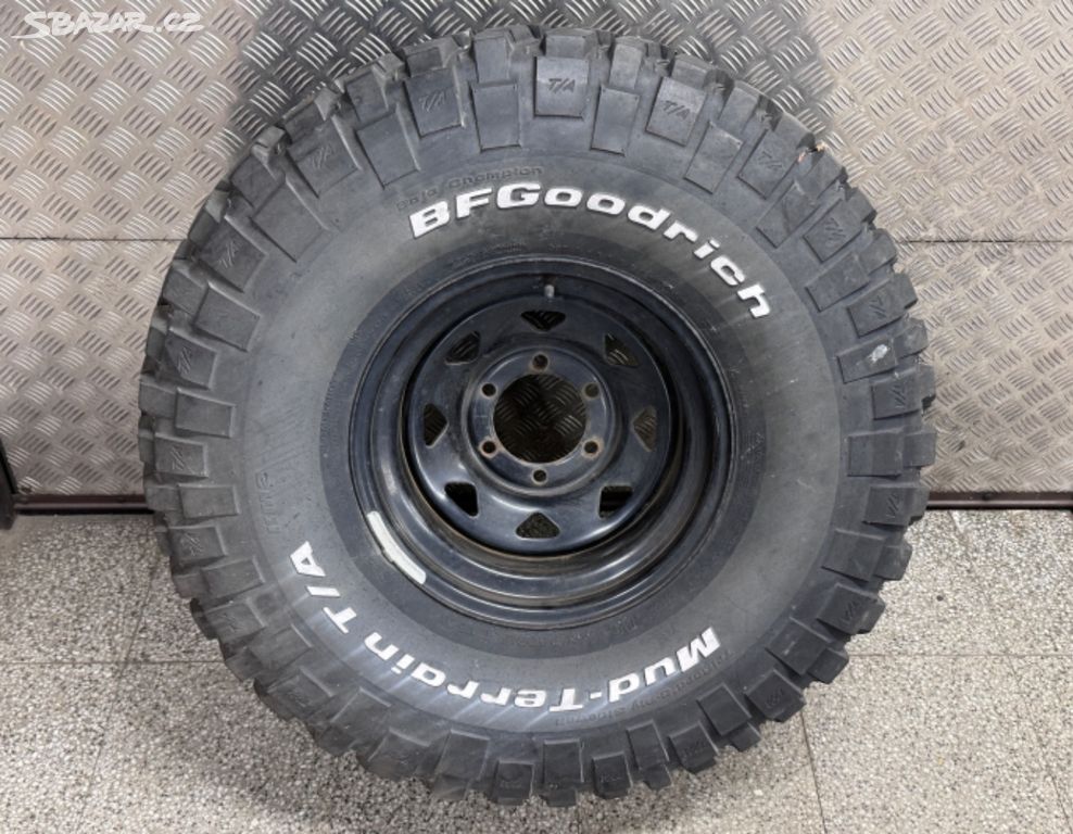 Rezerva 15 6x139.7 s pneu 35x12.5 R15