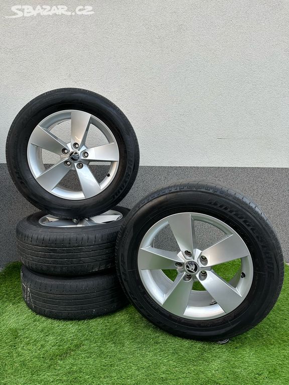 ALU kola 5x112 r17 s letním pneu