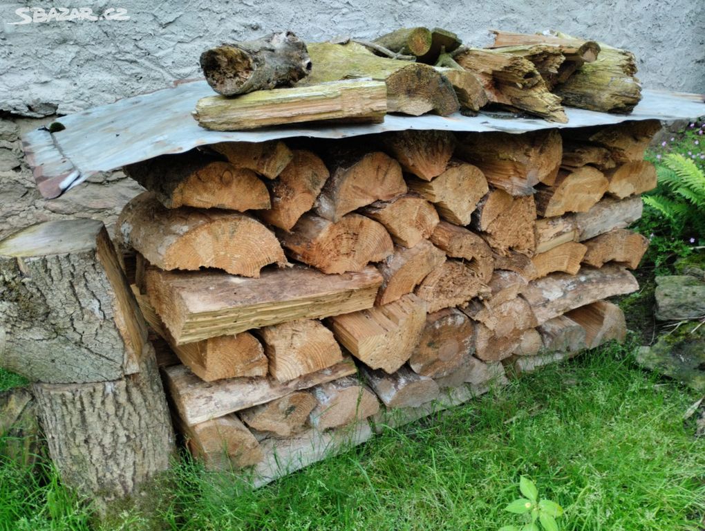 Dřevo palivové Borovice špatná kvalita