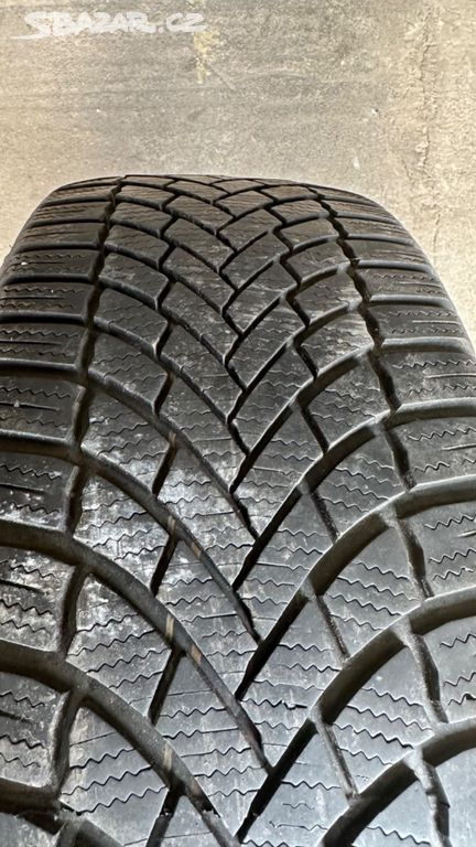 2xzimních pneu Bridgestone Blizzak 215/60 R16 99H