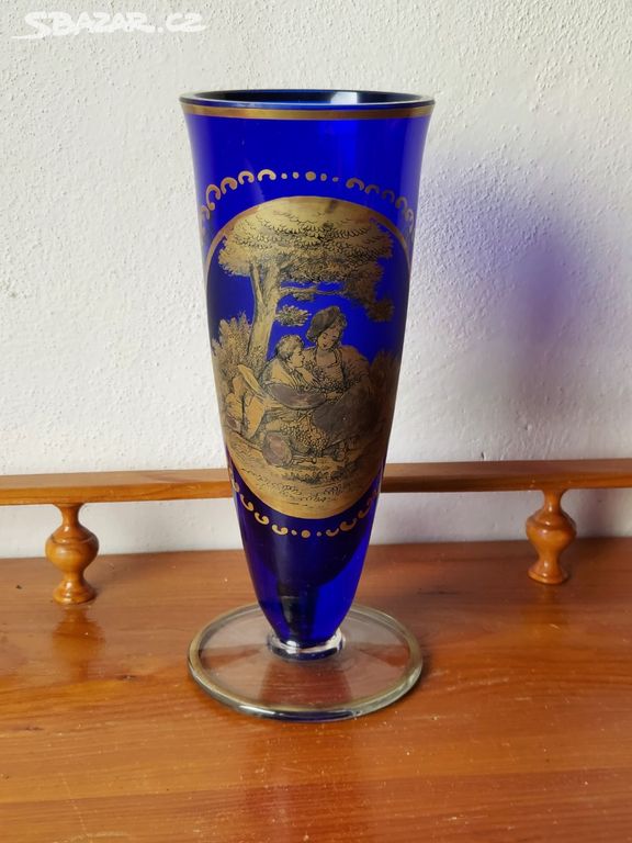 Krásný starožitný zlacený pohár váza kobalt sklo !