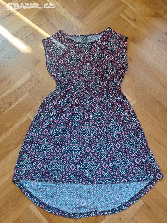 Dívčí letní šaty YFK vel. 140 - 146