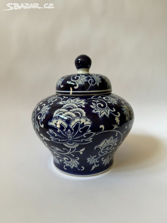 Porcelánová váza s víkem - kobaltová modř