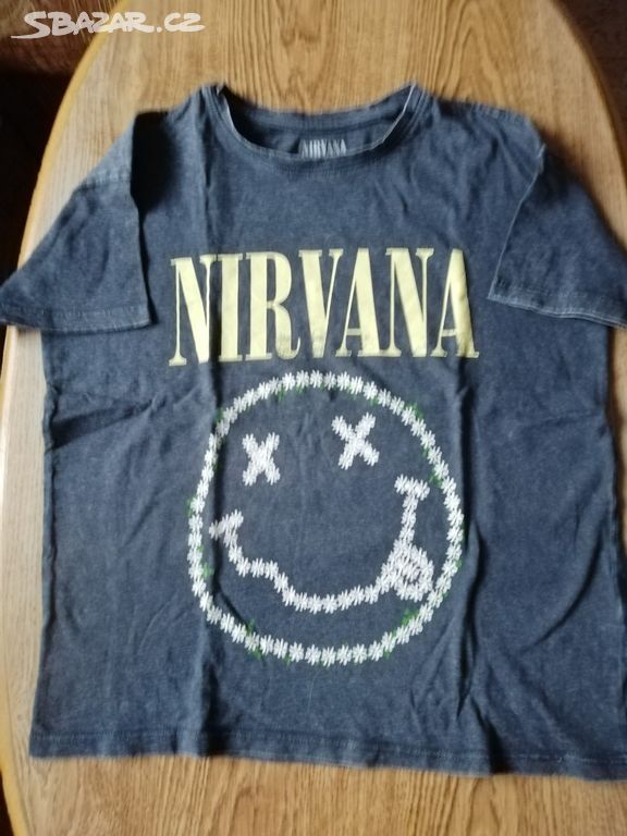 Tričko dívčí Nirvana, vel. 134/140.