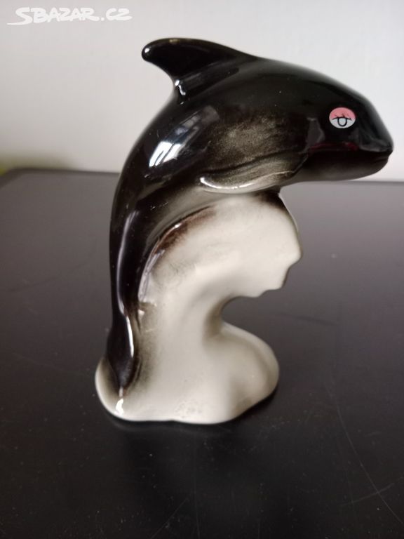 Soška delfínka porcelánová
