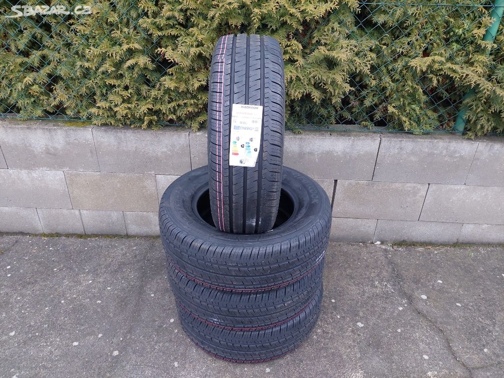 Nové letní pneu Hankook 235/65/16C