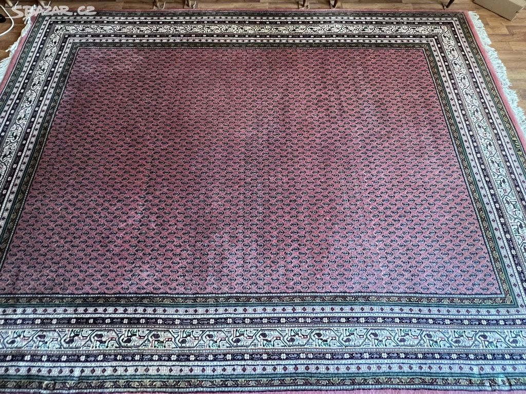 pravy perský koberec