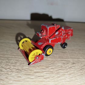 Obrázek k inzerátu: Kombajn matchbox