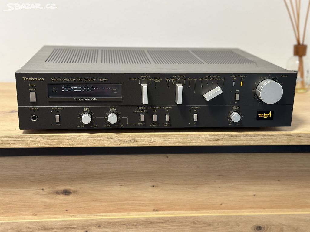 TECHNICS SU-V5 KVALITNÍ VINTAGE STEREO ZESILOVAČ !