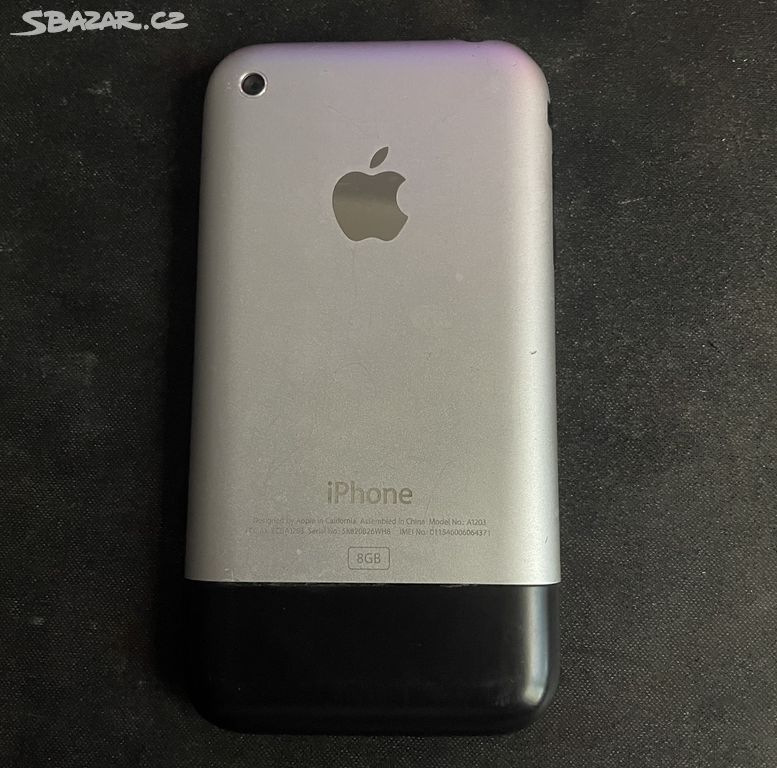 Apple iPhone 2g - první iPhone