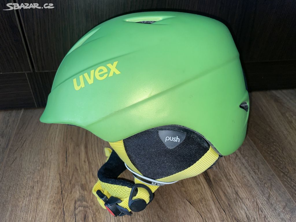 Dětská lyžařská přilba Uvex Airwing 2 green/yellow