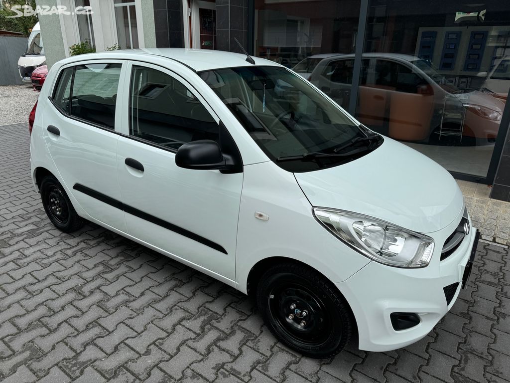 Hyundai i10 1,1i 46 tis.km!!, klima, serviska