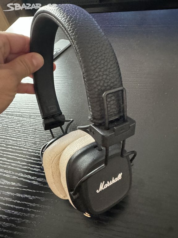 Prodám sluchátka Marshall Major IV Bluetooth černá