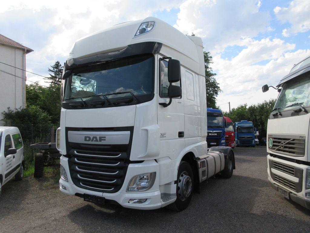 DAF XF 106.460 SSC, standard