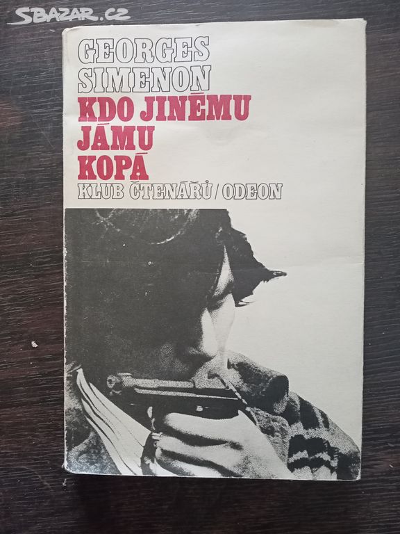 Kdo jinému jámu kopá - G.Simenon (375)