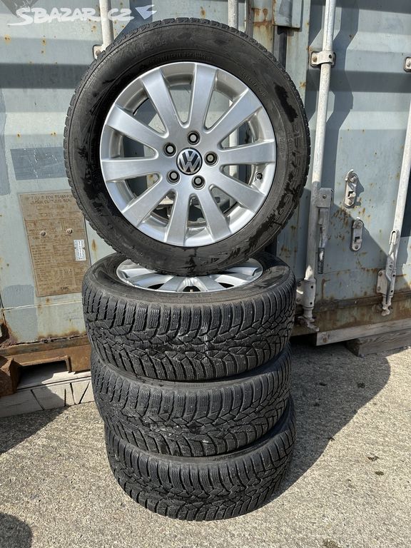 Zimní komplet 16" originál VW rozteč 5 X 112!!!