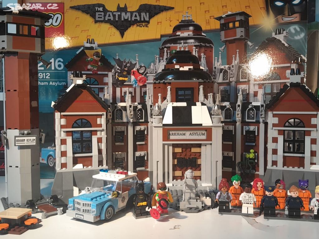 LEGO BATMAN MOVIE 70912 Arkham Asylum