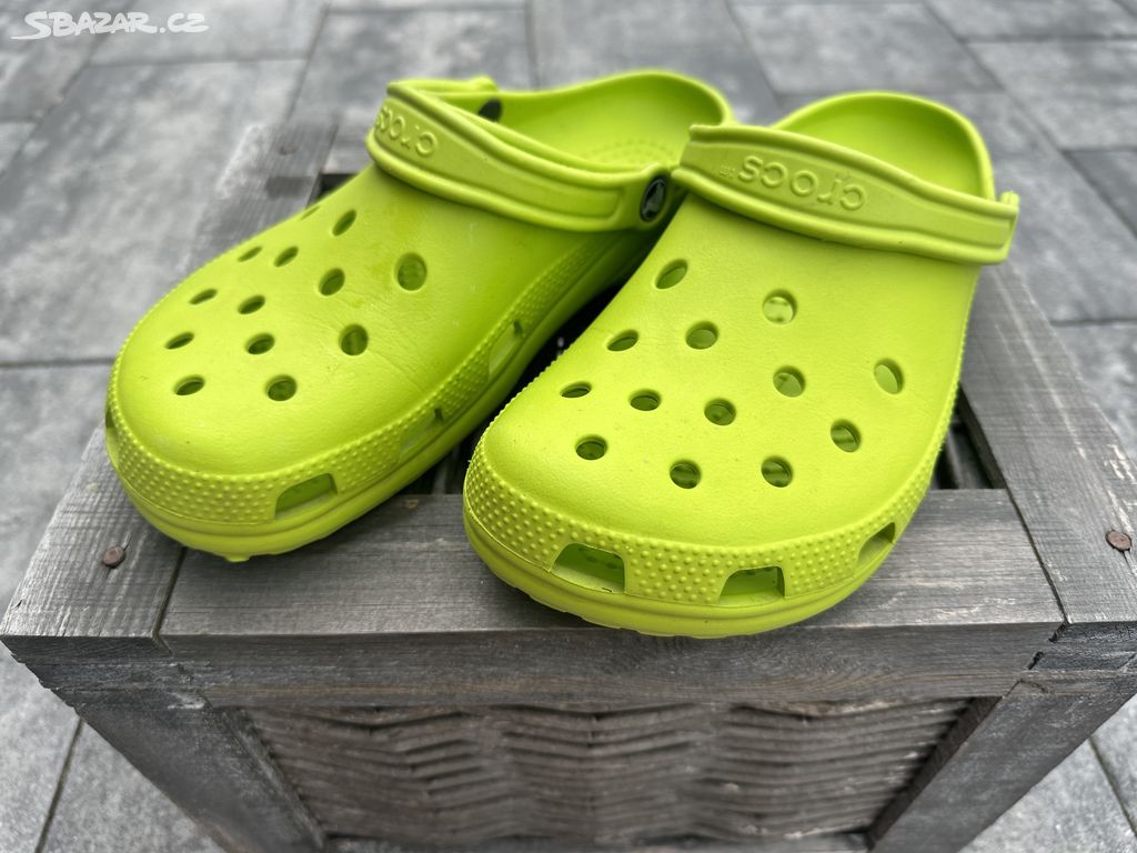 Nazouváky Crocs Classic Clog vel. 42/43 - NOVÉ