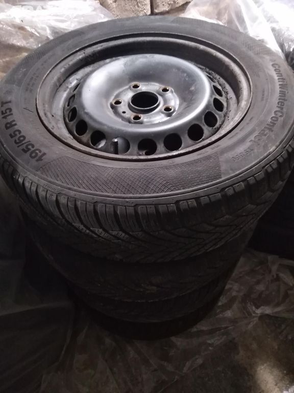 Disky 15" 5x112 VW ŠKODA AUDI zimní pneu 195/65/15