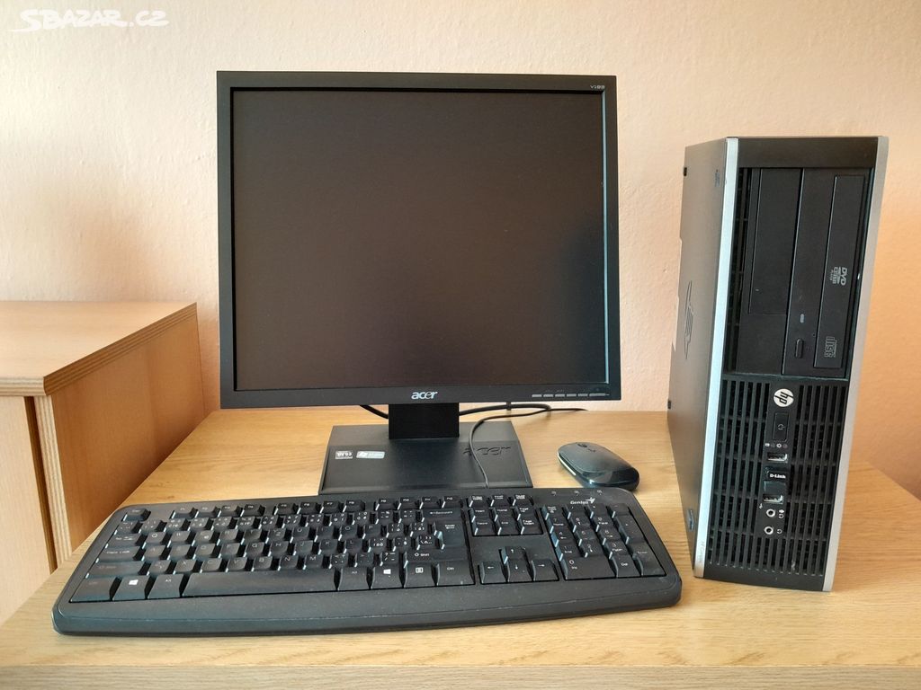 Komplet PC Intel i7, WiFi, 19" monitor