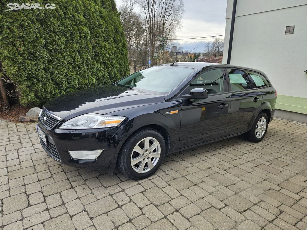 Ford Mondeo 2.0i 107kW benzín kombi 8x Alu kola