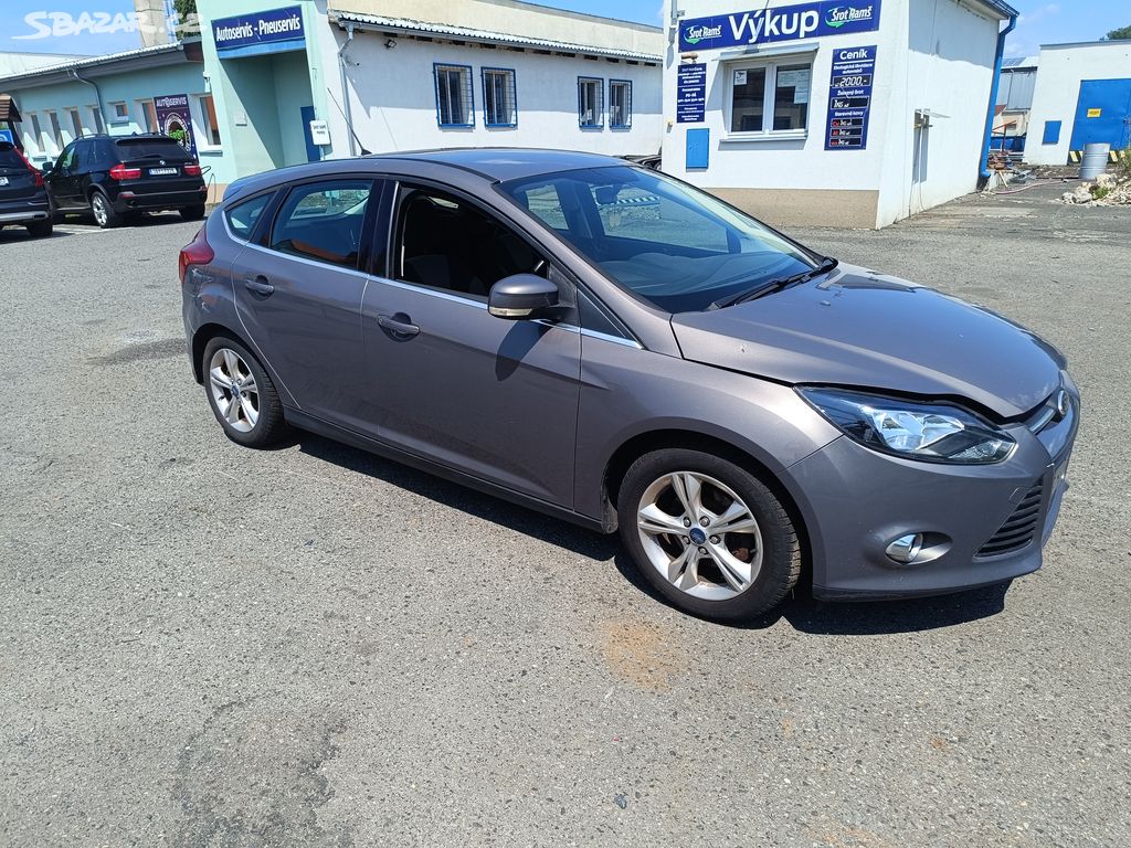 Ford Focus MK3 na náhradní díly